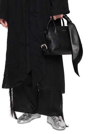 Figure View - Click To Enlarge - 90169 - Small Audun Leather Shoulder Bag