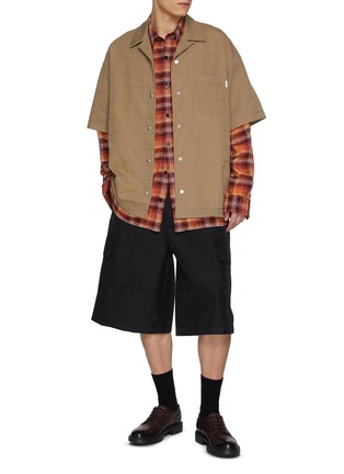 Figure View - Click To Enlarge - JUUN.J - Cargo Wide Leg Shorts