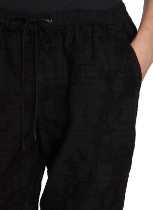  - THE VIRIDI-ANNE - Embroidered Relaxed Cropped Trousers