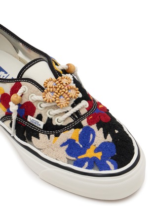 Detail View - Click To Enlarge - VANS - LX Authentic 44 Needlework Men's Sneakers