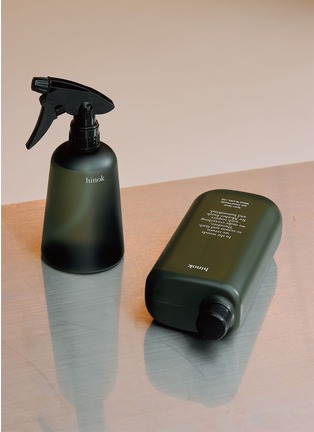 Detail View - Click To Enlarge - HINOK - Space Spray Set