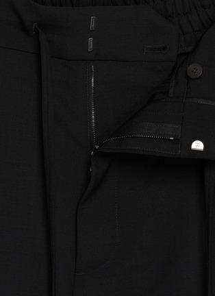  - FEAR OF GOD - Drawstring Baggy Shorts