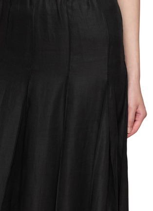  - THE LOOM - Petal Flare Panelled Midi Skirt
