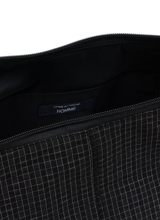 Detail View - Click To Enlarge - COMME DES GARÇONS HOMME - Checked Sling Bag