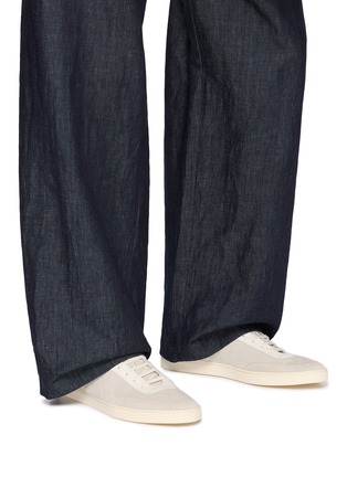 Figure View - Click To Enlarge - COMMON PROJECTS - Court Classic Suede Men's Sneakers