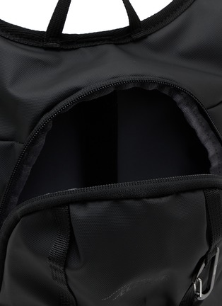 Detail View - Click To Enlarge - ELLIKER - Rigg Hydration Backpack 6L
