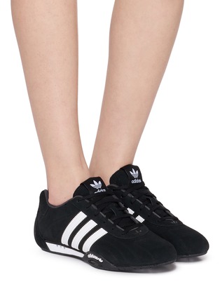 Figure View - Click To Enlarge - ADIDAS - Adi Racer Lo Leather Unisex Sneakers