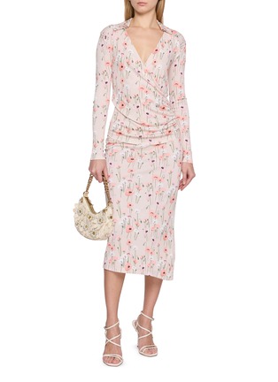 Figure View - Click To Enlarge - BERNADETTE - Evangeline Long Sleeve V-Neck Floral Print Top
