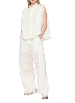 Figure View - Click To Enlarge - SACAI - Belted Wide Leg Panelled Pants