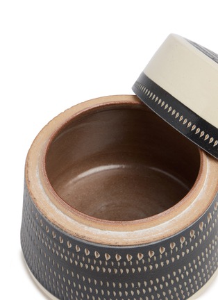 Detail View - Click To Enlarge - ROBERT YELLIN - Kondo Yutaka Boxes