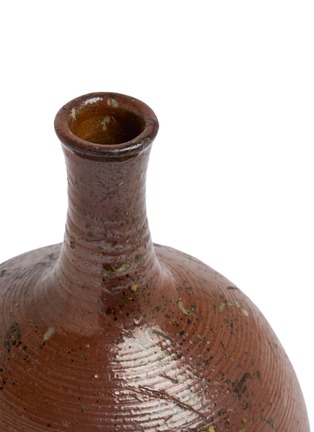 Detail View - Click To Enlarge - ROBERT YELLIN - Antique 16th Century Brown Sake Carafe