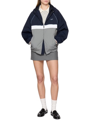 Figure View - Click To Enlarge - DUNST - Blocked Windbreaker