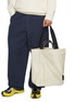 Figure View - Click To Enlarge - ON - Tote Pack 25L