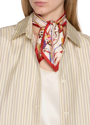 Figure View - Click To Enlarge - INOUI EDITIONS - Pagode Silk Scarf