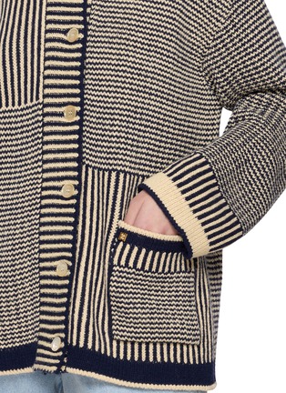  - EENK - Textured Striped Patchwork Knit Cardigan