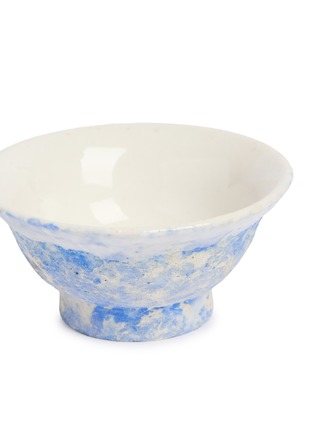 Detail View - Click To Enlarge - ARTIFACTT - Akari Karugane Tea Cup — Grey/Blue