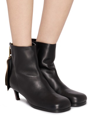 Figure View - Click To Enlarge - SACAI - Puller Leather Short Boots