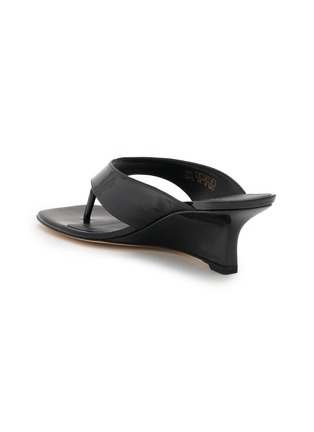  - STUART WEITZMAN - Vinnie 50 Wedge Thong Sandals