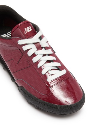 Detail View - Click To Enlarge - NEW BALANCE - Gator Run Unisex Sneakers