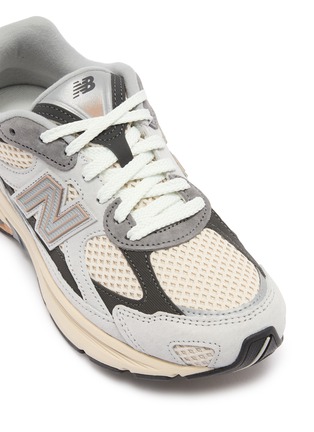 Detail View - Click To Enlarge - NEW BALANCE - 2010 Unisex Sneakers