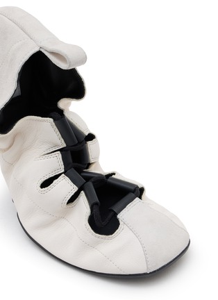 Detail View - Click To Enlarge - ALAÏA - Fold Laced Leather Flats
