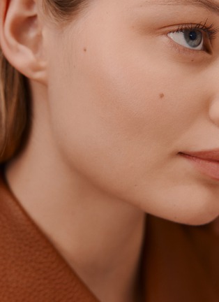 Detail View - Click To Enlarge - HERMÈS - Plein Air Luminous Matte Skincare Foundation — Orge
