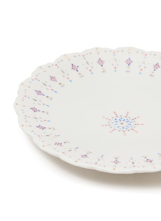 Detail View - Click To Enlarge - ARTIFACTT - Nozomi Nishino Plate