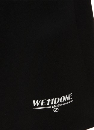  - WE11DONE - Raw Edge Logo Sweatshorts
