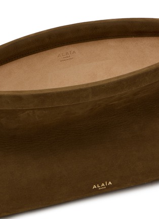 Detail View - Click To Enlarge - ALAÏA - Medium Le Click East West Suede Hobo Bag