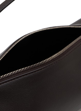 Detail View - Click To Enlarge - THE ROW - Small 90s Leather Handbag