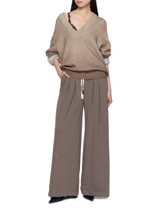 Figure View - Click To Enlarge - MO&CO. - Gradient Knit Sweater