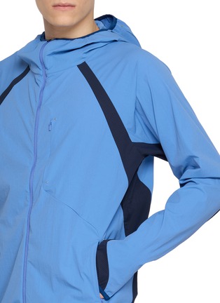  - F/CE. - Packable Changeover Jacket