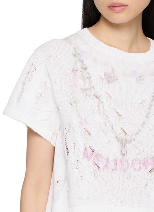  - WE11DONE - Cropped Distressed Necklace Print Knit Top