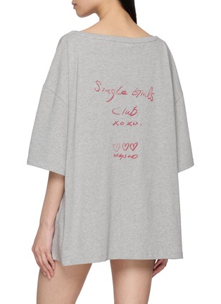 Back View - Click To Enlarge - MARGESHERWOOD - X Peanuts Single Girls Club Off-Shoulder T-Shirt