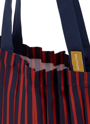 Detail View - Click To Enlarge - MULTITUDES - Chiavari Pleated Satin Tote Bag