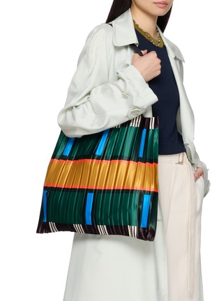 Figure View - Click To Enlarge - MULTITUDES - Orosei Pleated Satin Tote Bag