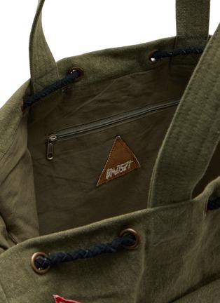 Detail View - Click To Enlarge - BAZISZT BAGS - Scout Patch Embellished Canvas Tote