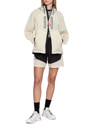 Figure View - Click To Enlarge - AND WANDER - X ROA Reflective Stitch Ripstop Nylon Shorts