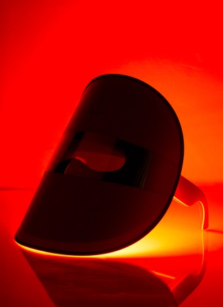 Detail View - Click To Enlarge - DR. IVY - Alphapro LED Light Therapy Mask