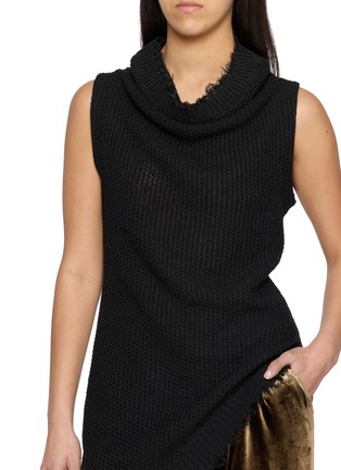  - YA YI - Fuerteventura Vest