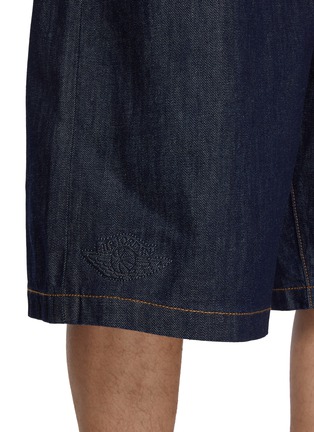  - LEVI’S - x Jordan Baggy Dark Wash Shorts