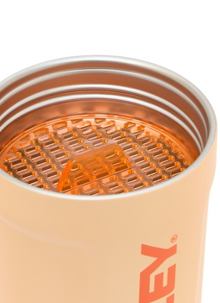  - STANLEY - The Vitalize™ Shaker Bottle 20oz — Orange Sherbet