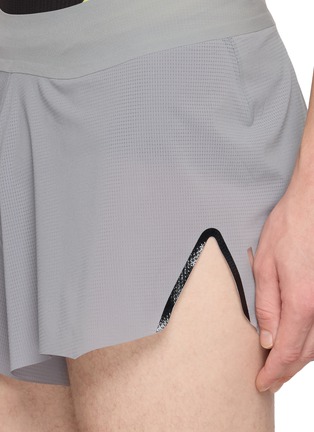  - SOAR RUNNING - Race 2.0 Shorts