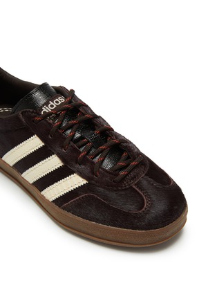 Detail View - Click To Enlarge - ADIDAS - x Wales Bonner Gazelle Pony Unisex Sneakers