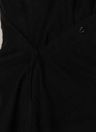  - LEMAIRE - Sleeveless Asymmetric Button Panel Top