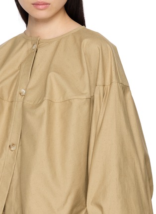  - INTO THE EAST - Puff Sleeve Round Neck Jacket