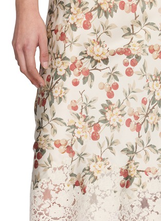  - DÔEN - Elowette Floral Lace Hem Silk Satin Midi Skirt