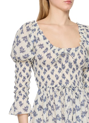  - DÔEN - Kaira Floral Puff Sleeve Midi Dress