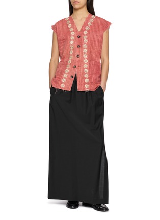 Figure View - Click To Enlarge - KARTIK RESEARCH - Kantha Embroidered Frayed Trim Cotton Vest