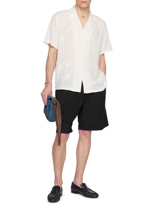 Figure View - Click To Enlarge - MAISON LABICHE - Crab Embroidered Open Collar Shirt